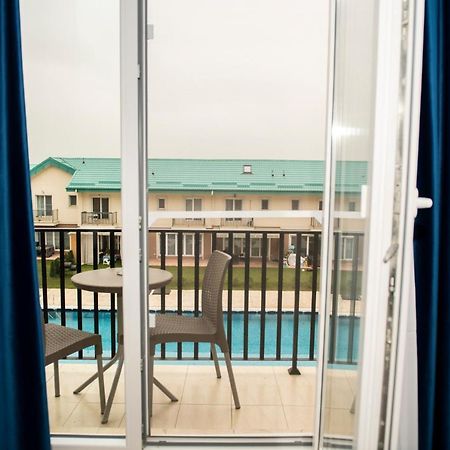 Stefanestii de Jos Raphael Apartment North Bucharest Cosmopolis מראה חיצוני תמונה