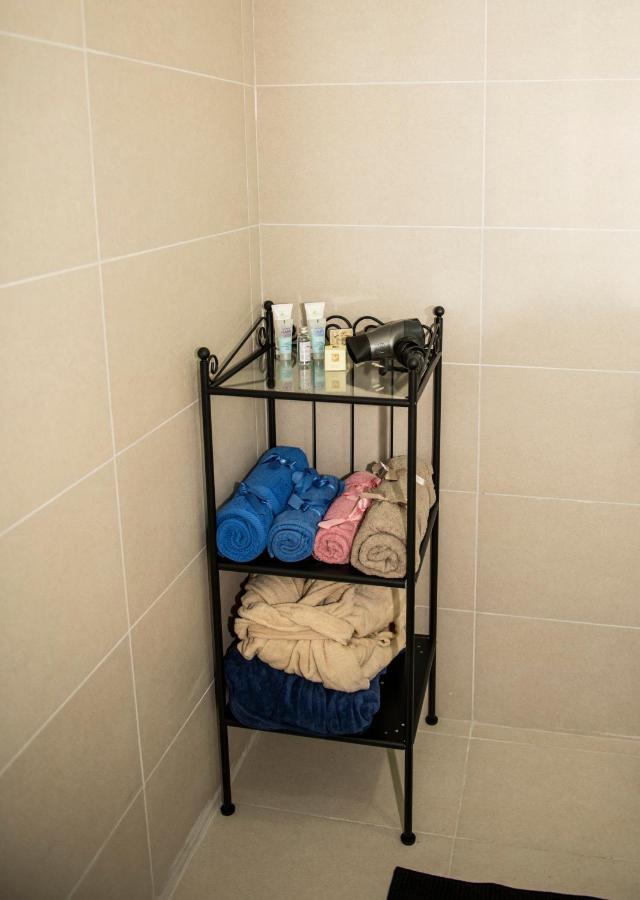 Stefanestii de Jos Raphael Apartment North Bucharest Cosmopolis מראה חיצוני תמונה