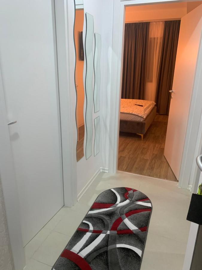 Stefanestii de Jos Raphael Apartment North Bucharest Cosmopolis מראה חיצוני תמונה